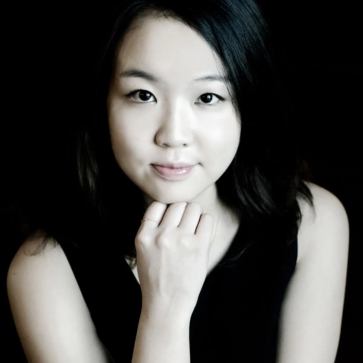 Joanna Hyunji Kim, Soprano; E-Na Song, Piano, at Carnegie Hall