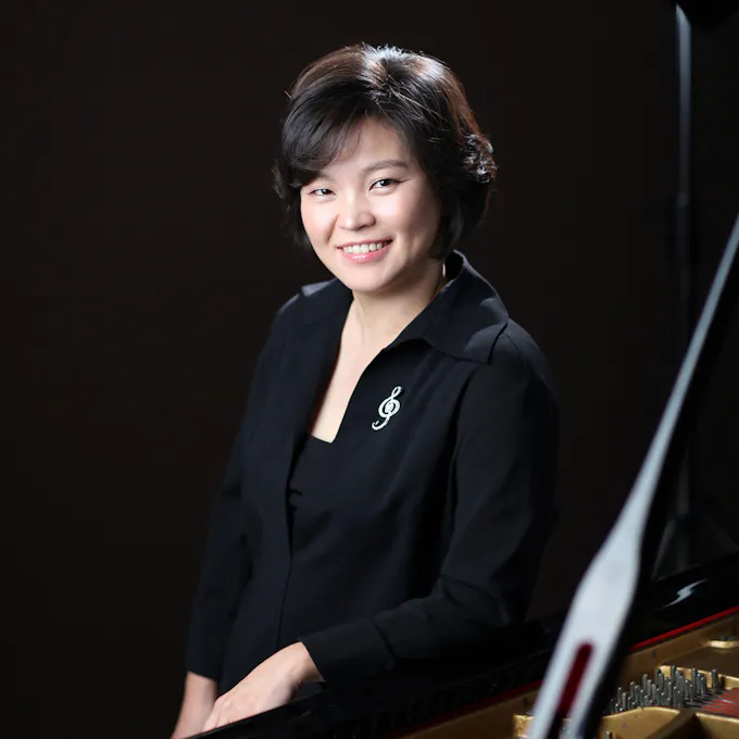 Minjung Lee