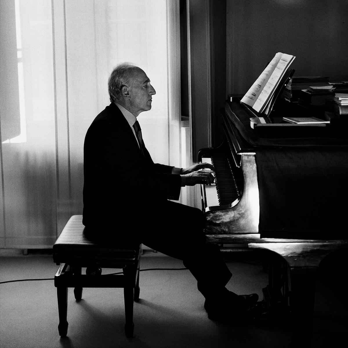 maurizio pollini on tour