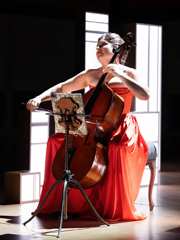 Alisa Weilerstein: FRAGMENTS 6