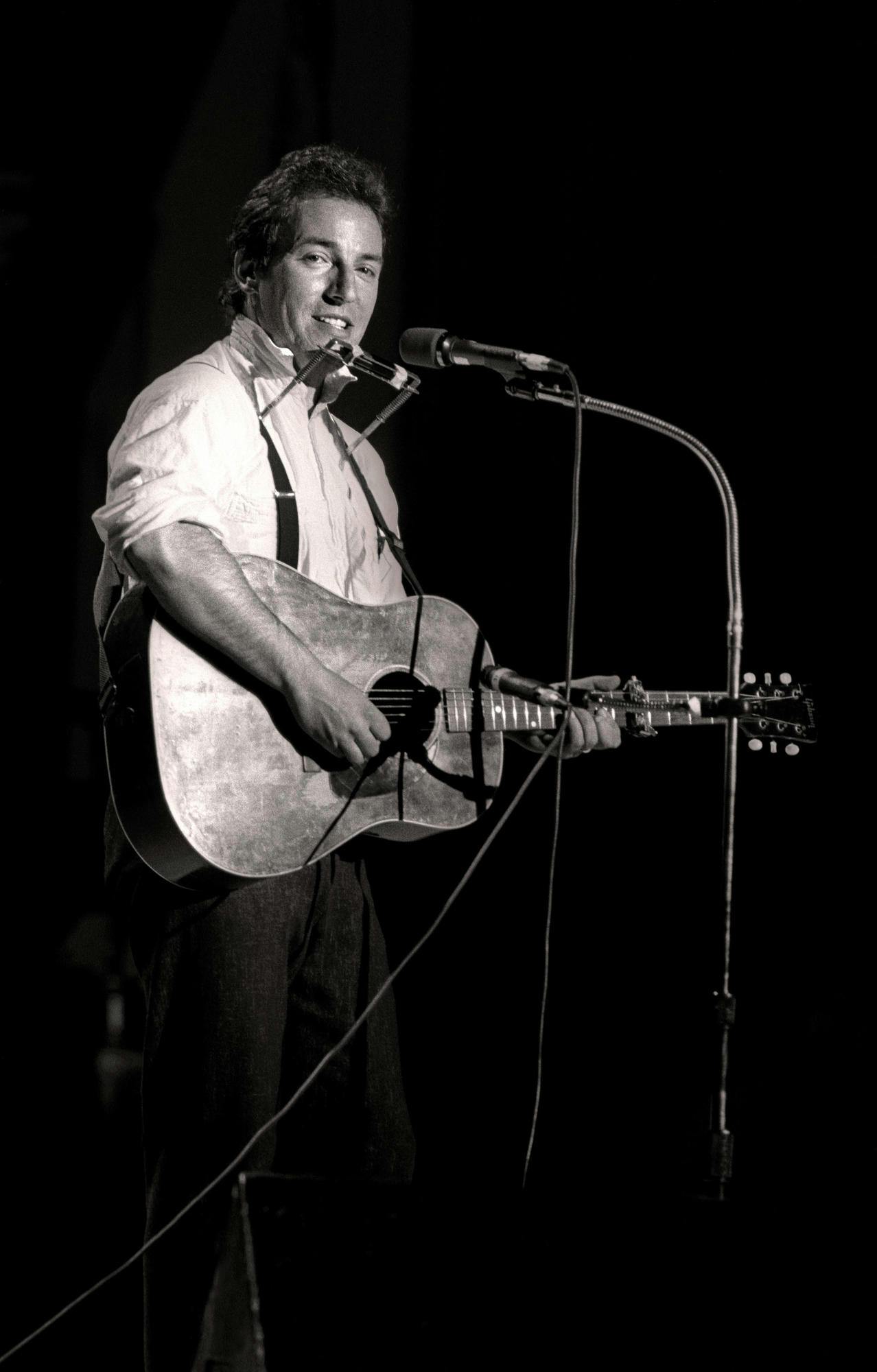 Bruce Springsteen performing at Carnegie Hall, 1987