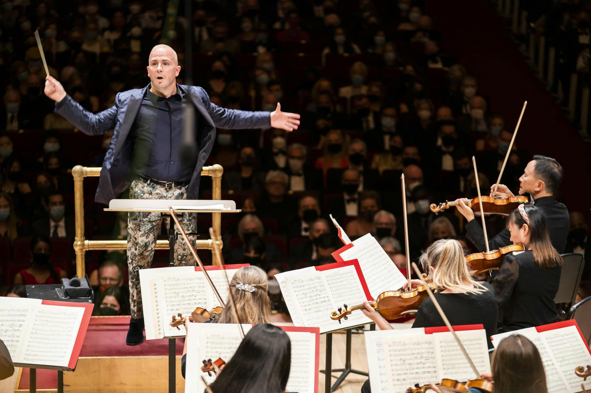 Yannick Nézet-Séguin conducting The Philadelphia Orchestra in Carnegie Hall’s Opening Night of the 2021–2022 season