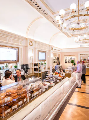 Weill Café