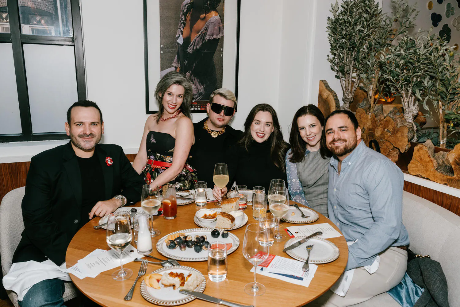Vincent Festa, Kelly Clarke, James Smidt, Sara Lemesh, and Siegfried Bilstein
