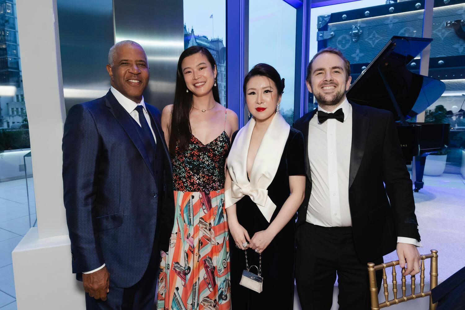 Robert F. Smith, Zhuo'er Wang, Yu-Chi Lyra Kuo and Devin Finzer
