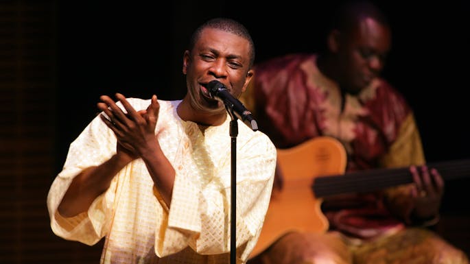 Youssou NDOUR
