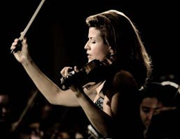 Anne-Sophie Mutter playing the violin.