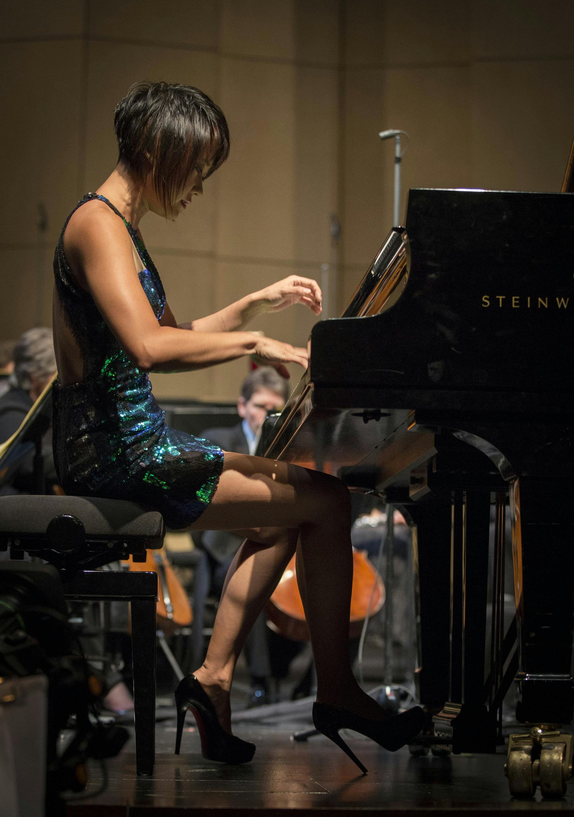 Yuja Wang playing the piano.