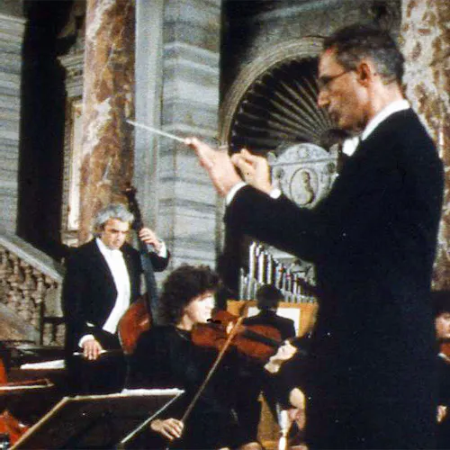 Claudio Scimone conducting I Solisti Veneti