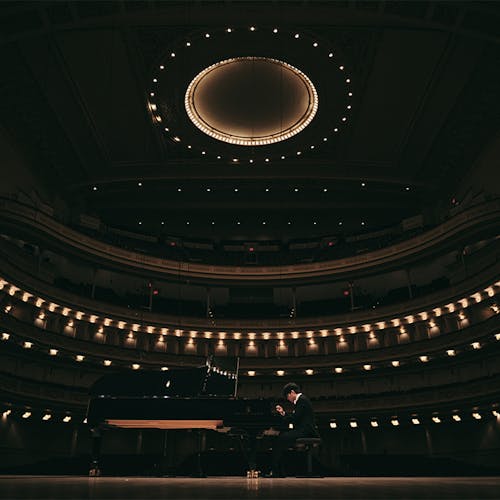 Yunchan Lim playing piano on Stern Auditorium / Perelman Stage.