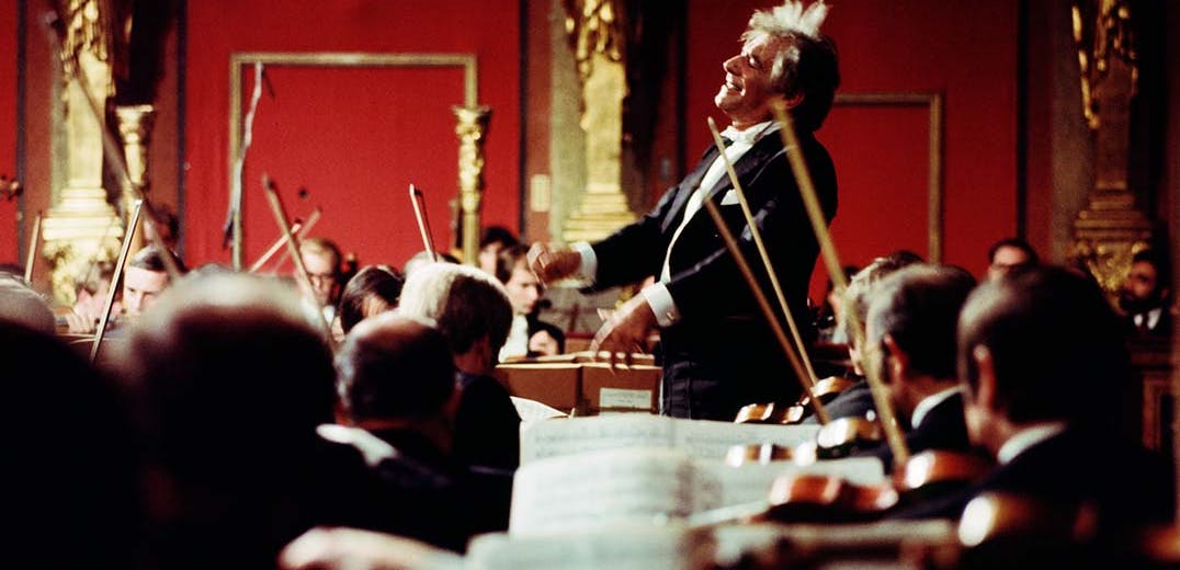 Leonard Bernstein conducting Mahler's 7th Symphony