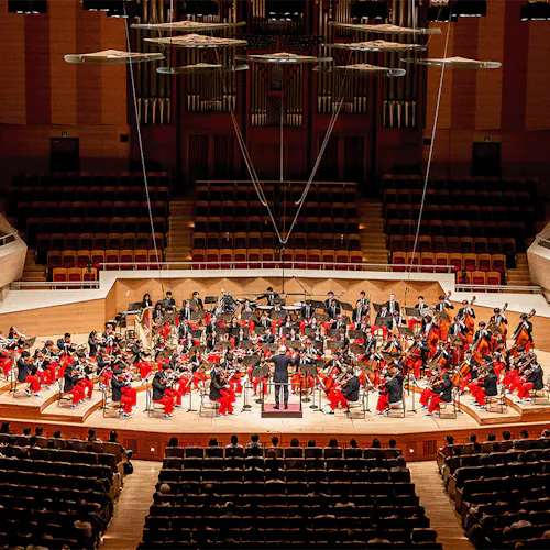Gianandrea Noseda conducting NYO-USA on stage