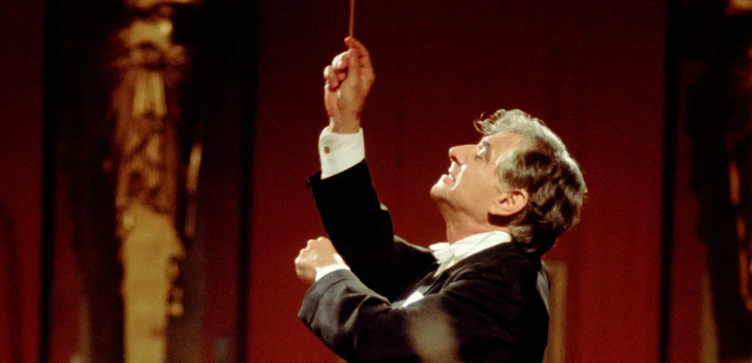 Leonard Bernstein conducting Mahler's 4th Symphony