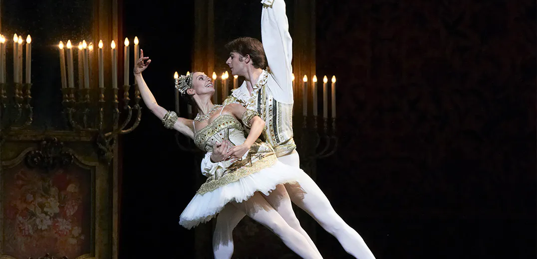 Two dancers on stage