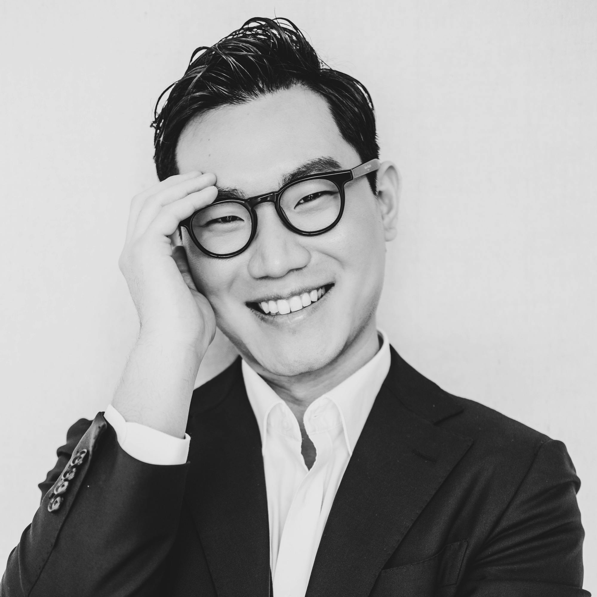 Jonghyun Park, Tenor; Gerald Martin Moore, Piano at Carnegie Hall Jonghyun Park, Tenor; Gerald Martin Moore, Piano at Carnegie Hall